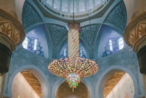 Depuis Dubaï : journée complète à la Grande Mosquée d'Abou Dhabi et au Musée du Louvre