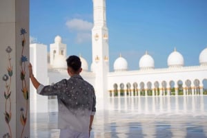 Dubaï : Excursion d'une journée à Abu Dhabi Grande mosquée, palais royal et déjeuner