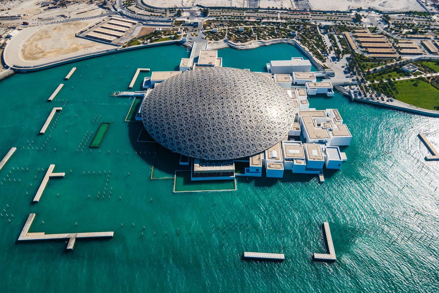 Dubai: Abu Dhabi: viaggio guidato di un'intera giornata con le attrazioni più importanti