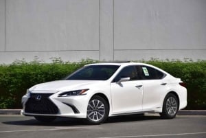 Privat transfer från Dubais flygplats till Abu Dhabi City med Lexus