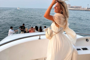Dubai City Tour with Luxury Sunset Yacht at Dubai Marina