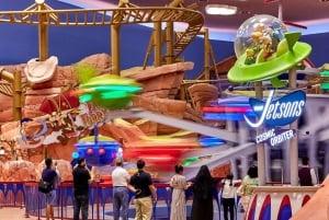 Dubai: Ferrari World Abu Dhabi med entrébillet og transport
