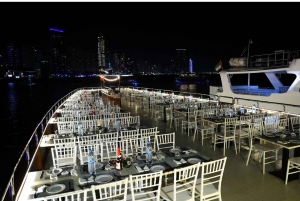 Dubai: Marina Buffet Dinner Cruise med live underholdning