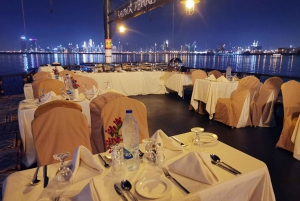 Dubai: Water Canal Dhow Cruise met diner