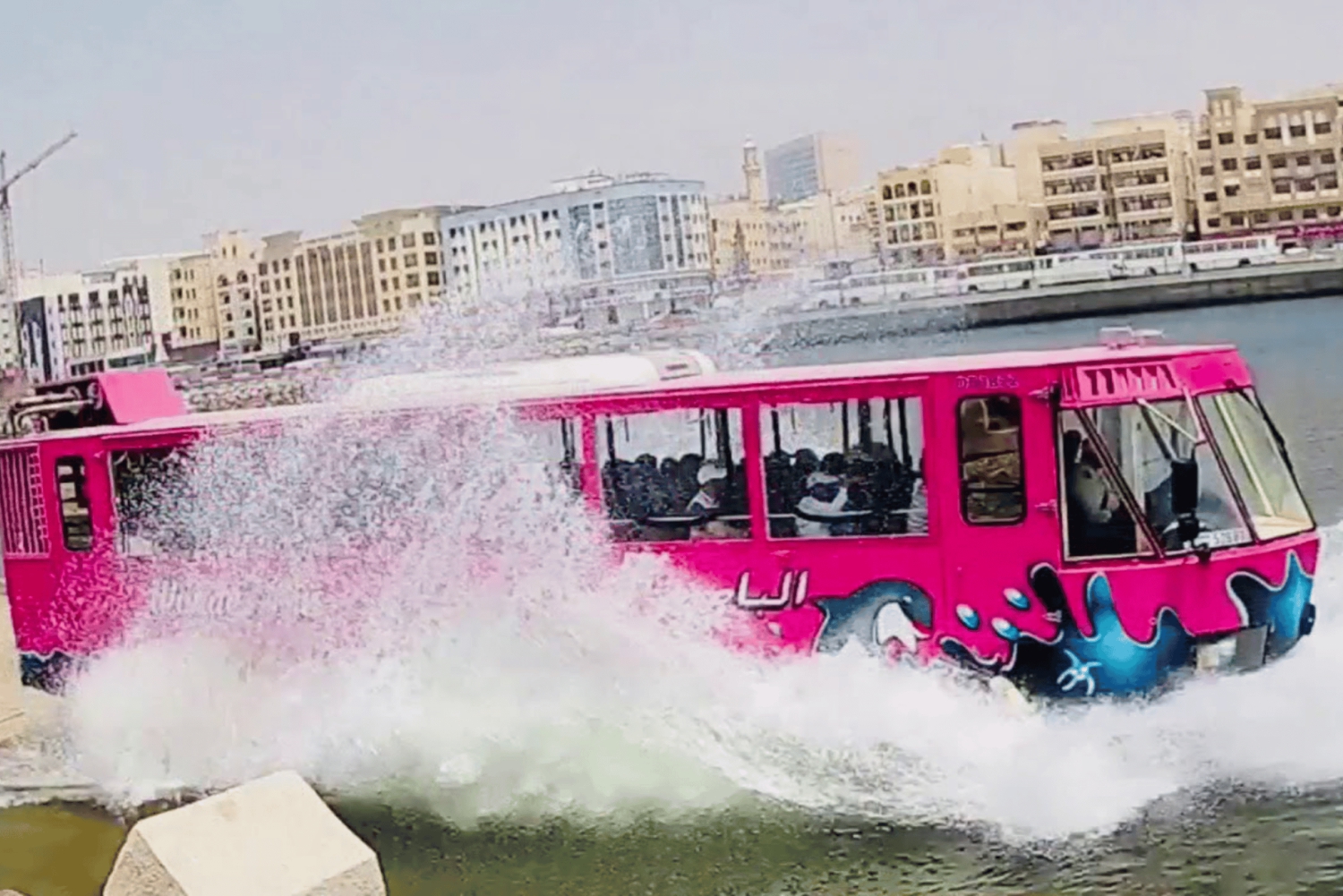 Дубай: экскурсия на амфибии Wonder Bus и полный день в Абу-Даби