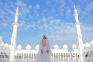 Fra Abu Dhabi: Sightseeing i byen og Sheikh Zayed-moskeen