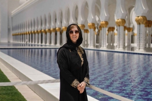 From Abu Dhabi: Half-Day Sheikh Zayed Mosque Guided Tour