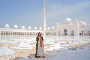 From Abu Dhabi: Half-Day Sheikh Zayed Mosque Guided Tour