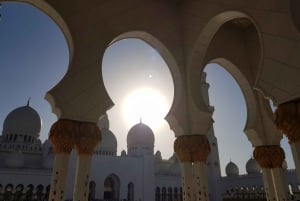 Fra Dubai: Byrundtur i Abu Dhabi