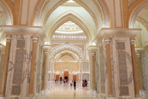 Au départ de Dubaï : Visite d'Abu Dhabi avec Qasr al Watan