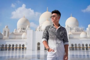 Vanuit Dubai: Abu Dhabi Grand Mosque & Founder's Memorial Tour