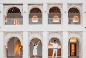 From Dubai: Abu Dhabi Heritage Tour - Al Hosn & Village