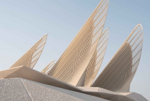 Dubaista: Abu Dhabin Louvre, TeamLab ja Zayed-museokierros