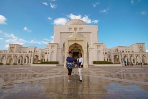 From Dubai: Abu Dhabi Premium Full-Day Sightseeing Tour