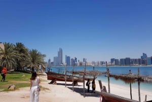 Von Dubai aus: Abu Dhabi Kleingruppentour Tagestour mit Mittagessen