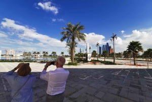 Vanuit Dubai: Abu Dhabi Dagtour in kleine groep met lunch