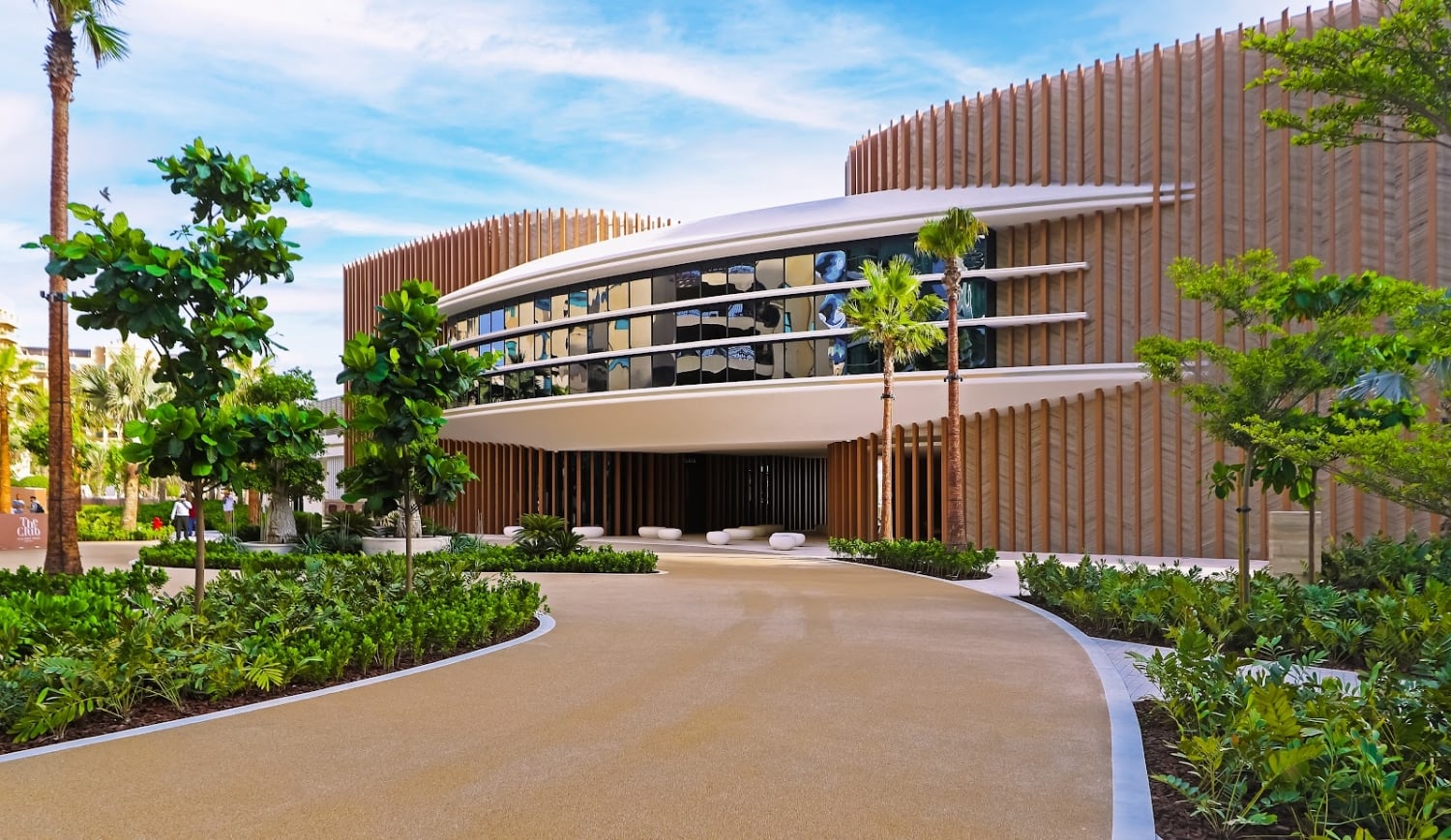 The Club By Dubai Retail
