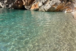 Île de Sazan, grotte de Haxhi Ali et parc marin : Excursion en bateau rapide