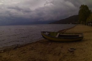 Passeio de bicicleta pela Albânia