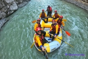 De Berat: Rafting nos cânions de Osumi com almoço e traslado