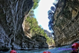Da Berat: Rafting nei canyon di Osumi con pranzo e trasferimento