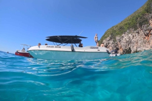 Himara: aventuras con esnórquel en cuevas y playas secretas