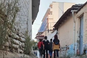 Alternatywna wycieczka po Tiranie