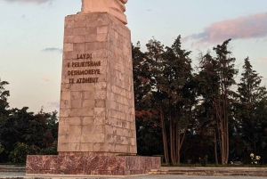 Alternatywna wycieczka po Tiranie