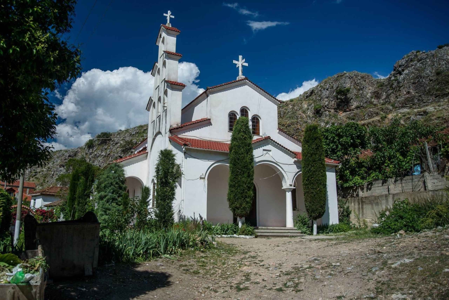 Albanian järvialue Ohridista ja Strugasta.