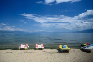 Albanian järvialue Ohridista ja Strugasta.