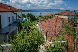 Albanian järvialue Ohridista ja Strugasta.