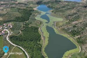 Visite d'une journée à Belsh : 84 lacs et le site sacré de la déesse Aphrodite