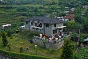 Berat 4x4 Off-Road & Vineyard Wine Tasting