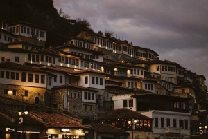 Berat: Tour guidato a piedi del Castello e della Città Vecchia