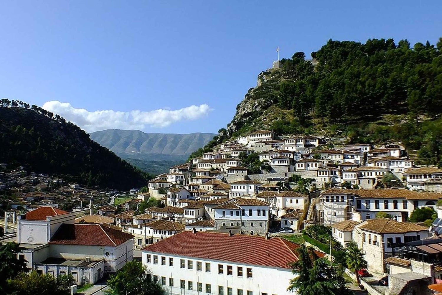 Berat: Discover the One on One Windows City