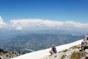 Berat: Viagem guiada ao Monte Tomorr e à Cachoeira Bogove