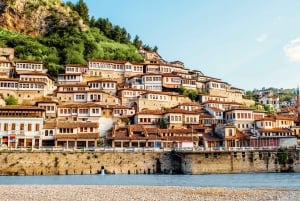 Berat Outdoor Adventure - Cultuur en echt schietplezier