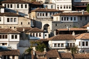 Berat Outdoor Adventure - Cultuur en echt schietplezier