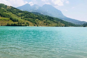 Berat: Tomorri Castle and Lakes of Dardha Day Trip