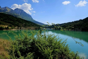 Berat: Tomorri Castle and Lakes of Dardha Day Trip