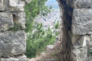 From Tirana: Berat Daily Tour & Traditional Lunch