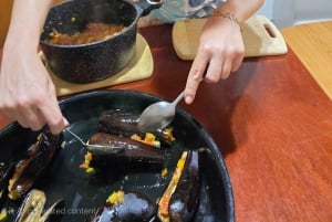 Berat: Traditional Cooking Class with Wine Tasting