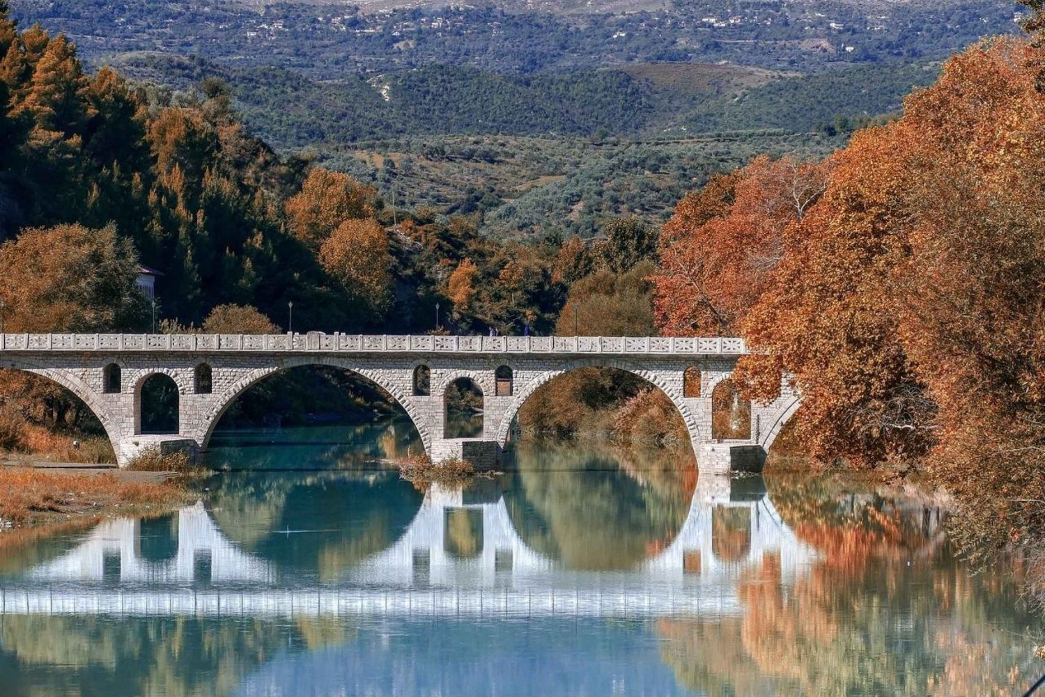 Berat UNESCO Town & Belsh Lake /w LUNCH from Tirana/Durres