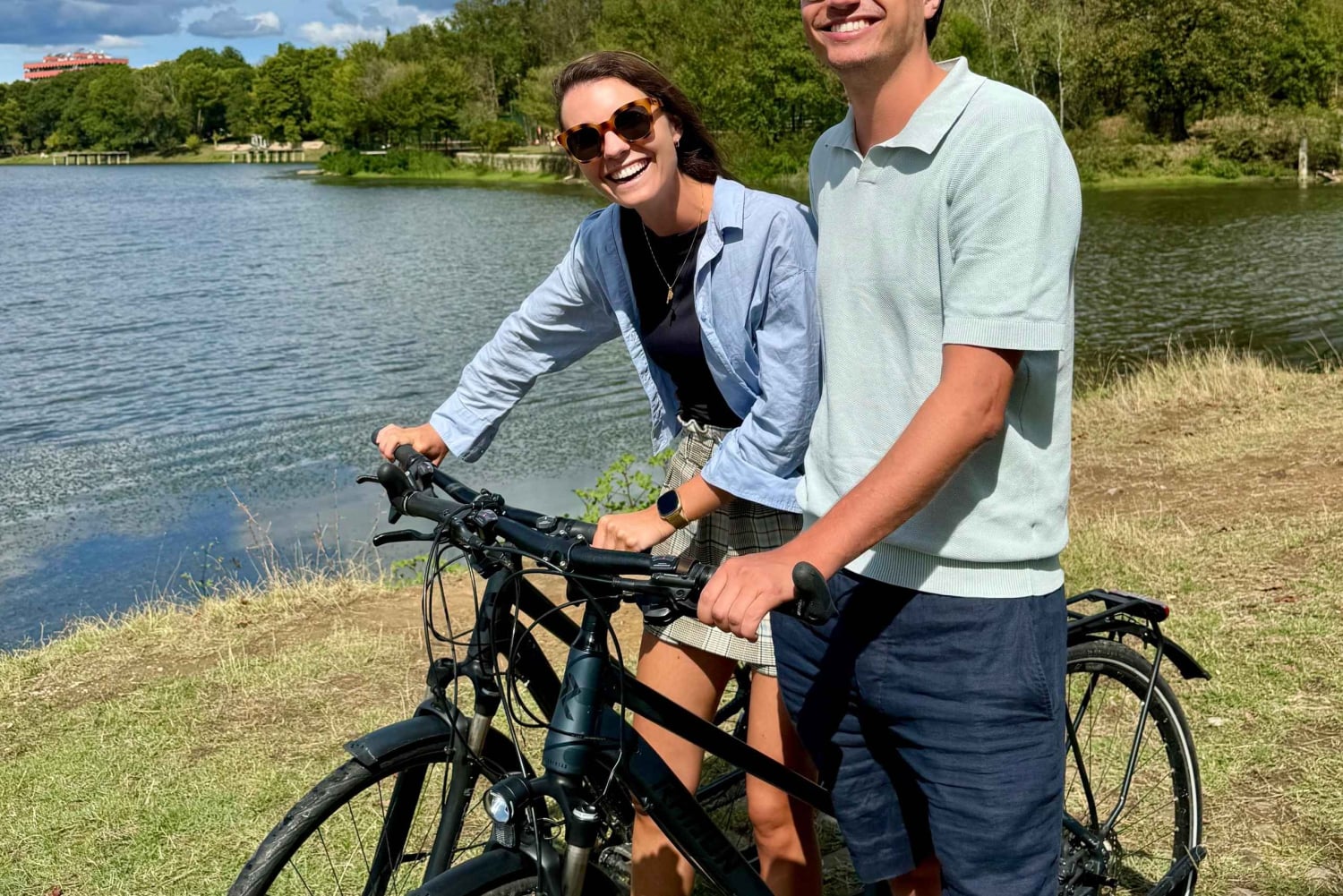 Location de vélo ou de vélo électrique à Tirana : une visite libre à vélo