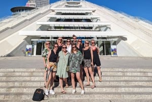 Pyöräretki Tiranan kohokohtiin