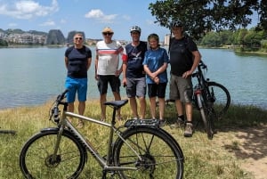 Pyöräretki Tiranan kohokohtiin