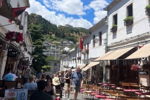 Blue Eye e Argirocastro: tour in 4x4 e antico bazar