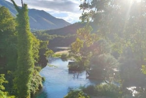 Sarande, Blue Eye & Sunset tour at Lekuresi castel
