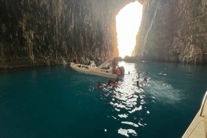 Excursion en bateau à Vlore : Grotte de Haxhi Ali et plage de Saint Jan