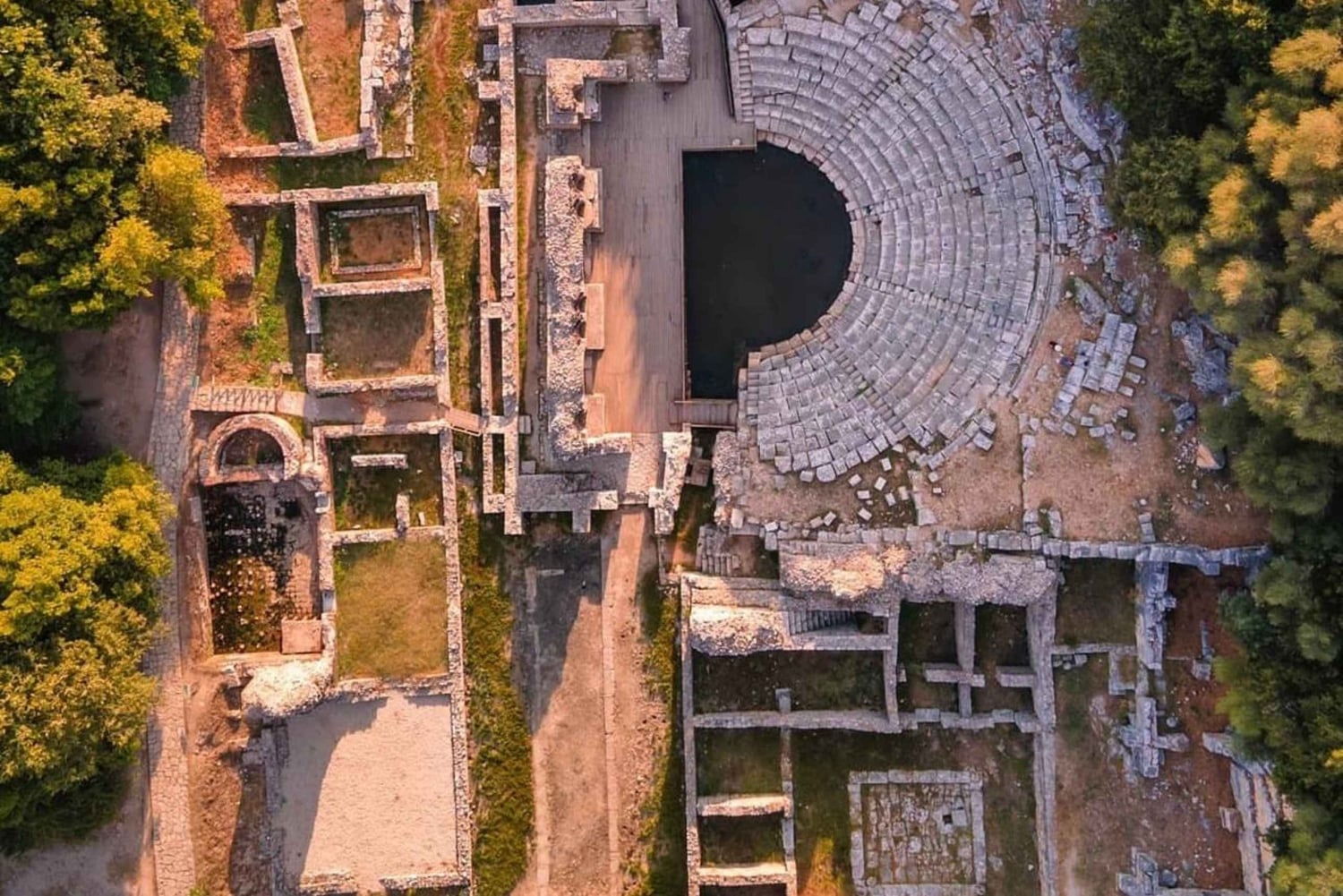 Butrint, Blaues Auge und Burg Lekursi: Natur und Geschichte an einem Tag